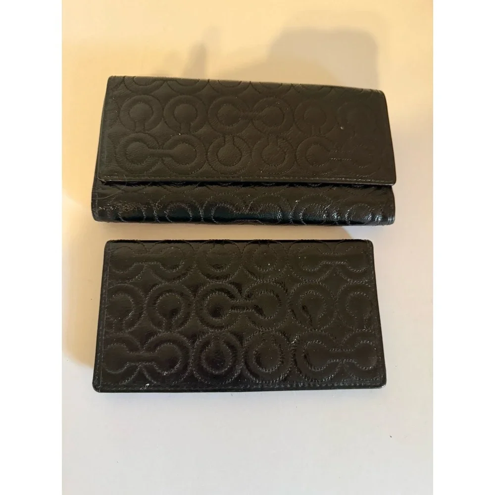 Coach Black Patent Leather Tri-Fold Wallet And Check Book C Embossed